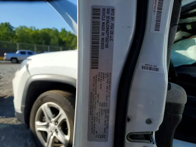 2023 JEEP COMPASS LATITUDE  