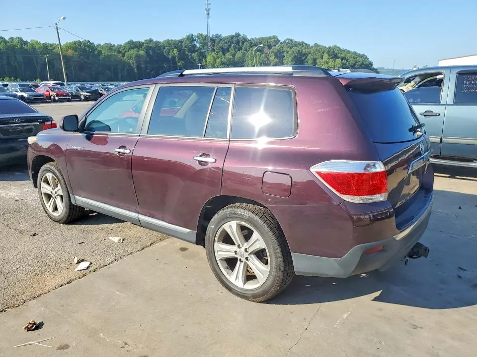 2013 TOYOTA HIGHLANDER LIMITED  