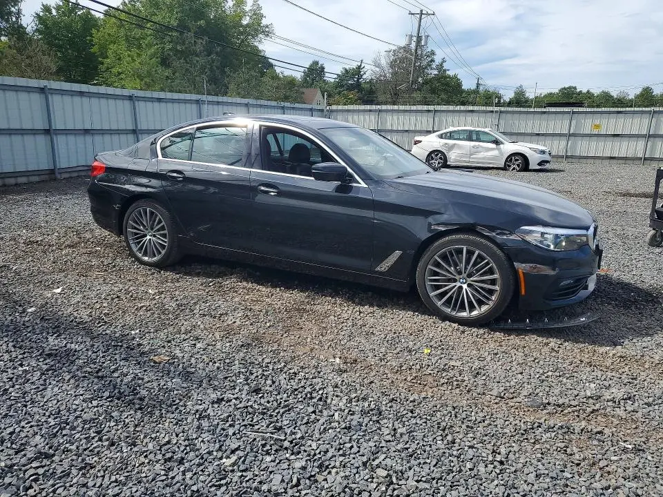 2017 BMW 530 XI  