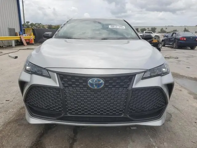 2020 TOYOTA AVALON XSE  