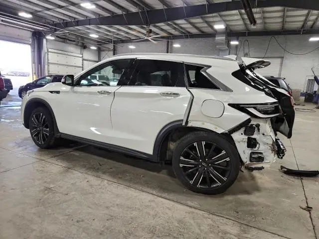 2022 INFINITI QX50 LUXE  