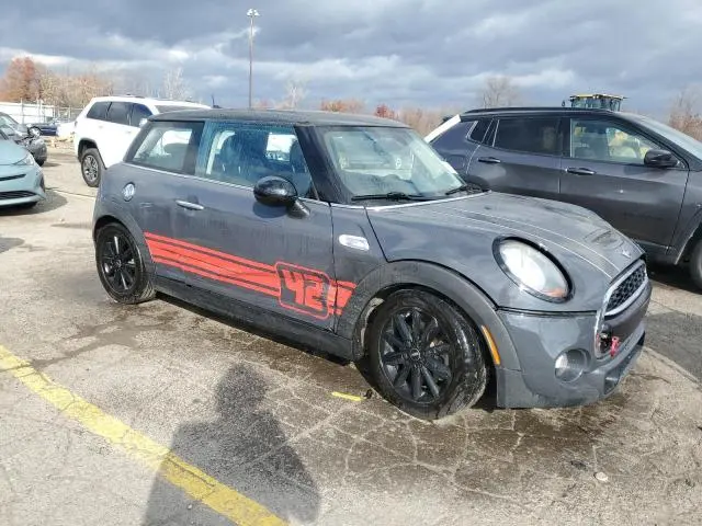 2016 MINI COOPER S  
