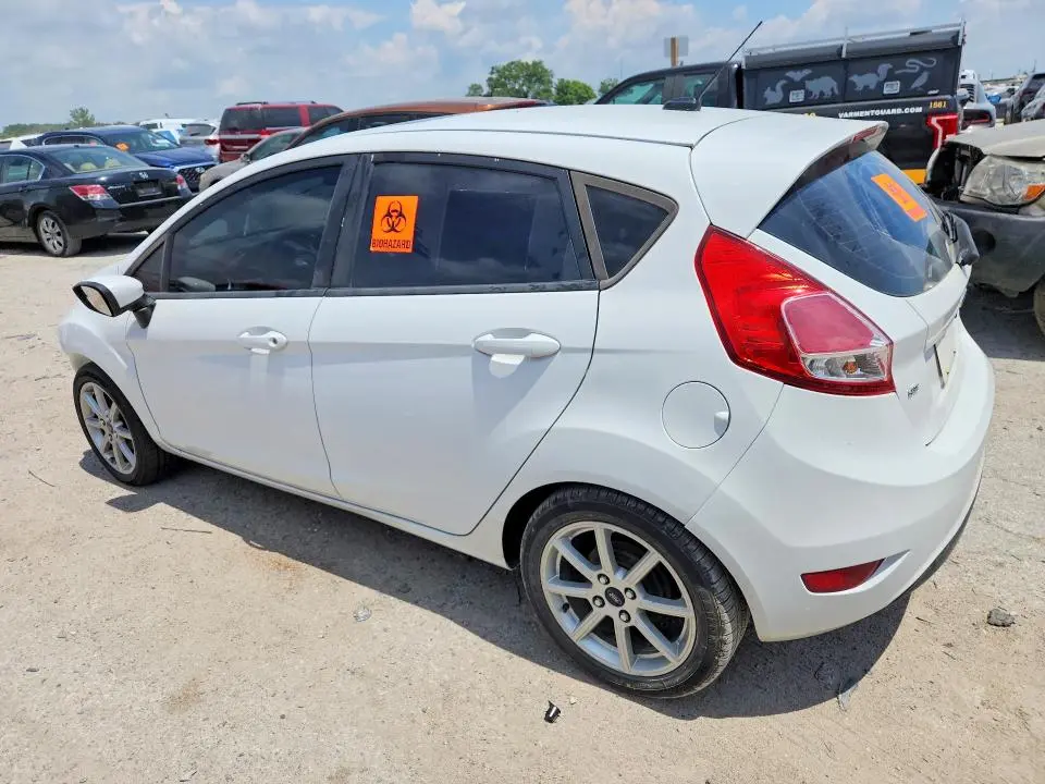 2016 FORD FIESTA SE  