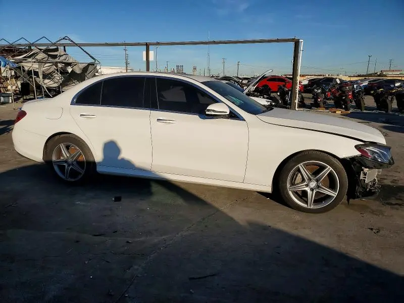 2017 MERCEDES-BENZ E 300  