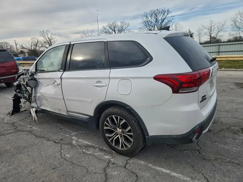 2018 MITSUBISHI OUTLANDER ES  