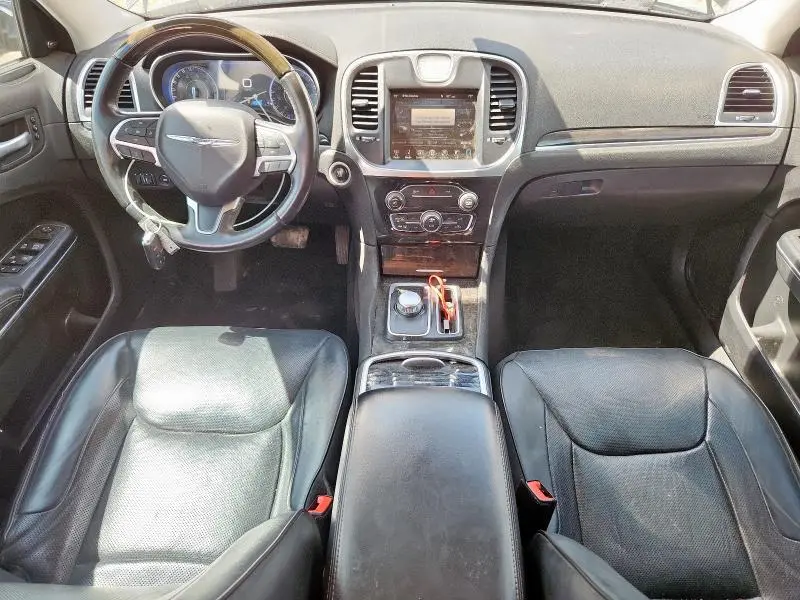 2016 CHRYSLER 300C   