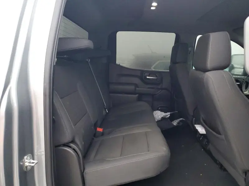 2024 CHEVROLET SILVERADO K1500 CUSTOM  