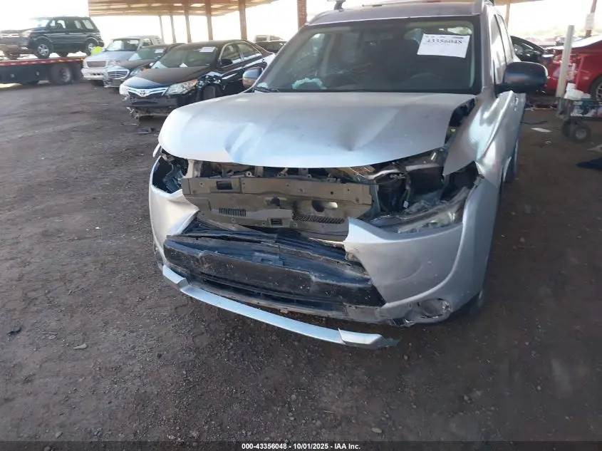 2015 MITSUBISHI OUTLANDER ES