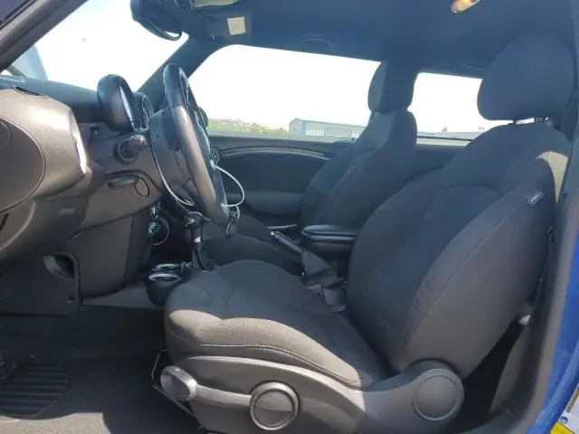 2013 MINI COOPER S  