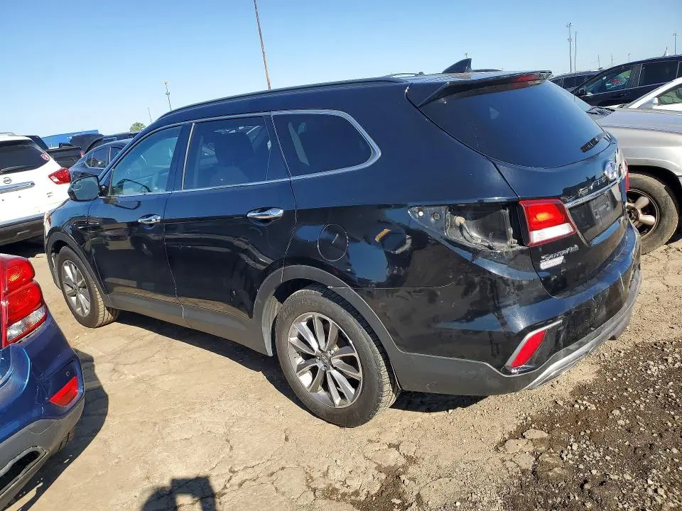 2017 HYUNDAI SANTA FE SE  