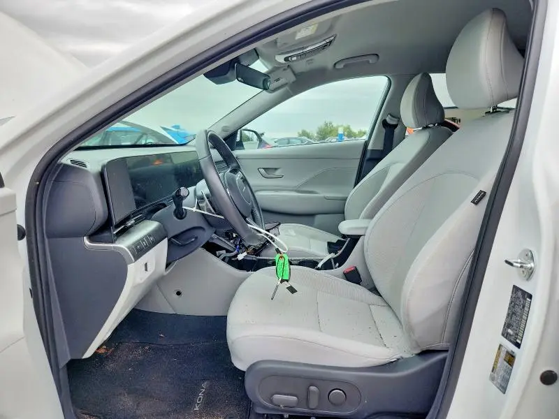 2024 HYUNDAI KONA SEL  