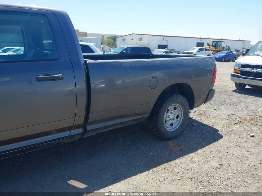 2019 RAM 1500 CLASSIC TRADESMAN  4X4 8' BOX