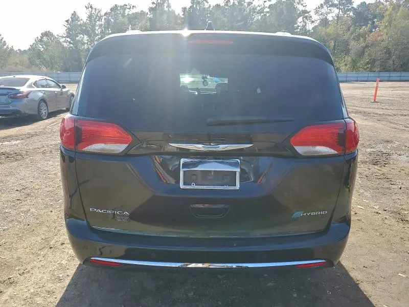 2020 CHRYSLER PACIFICA HYBRID LIMITED  