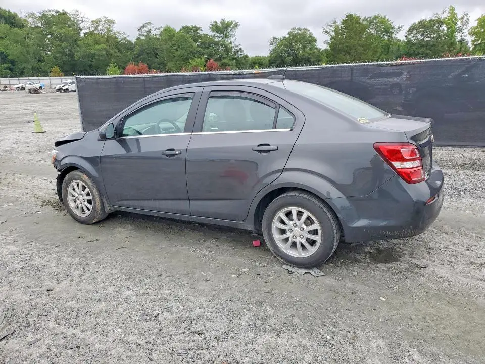 2017 CHEVROLET SONIC LT  