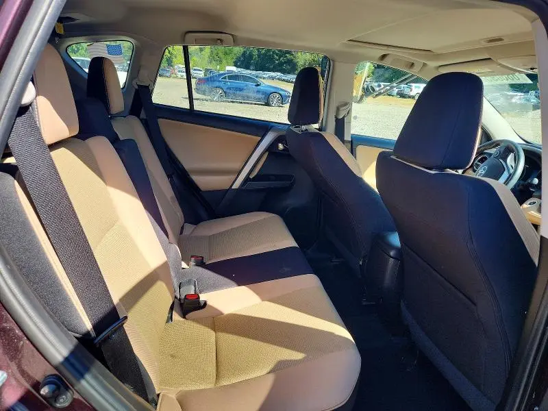 2018 TOYOTA RAV4 XLE  