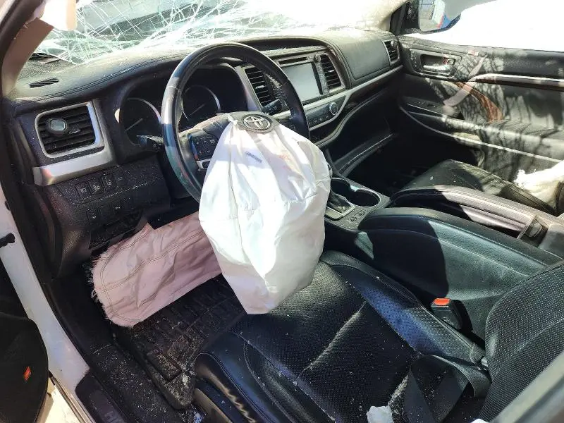 2014 TOYOTA HIGHLANDER LIMITED  