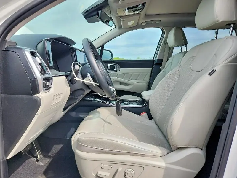 2023 KIA SORENTO SXP  