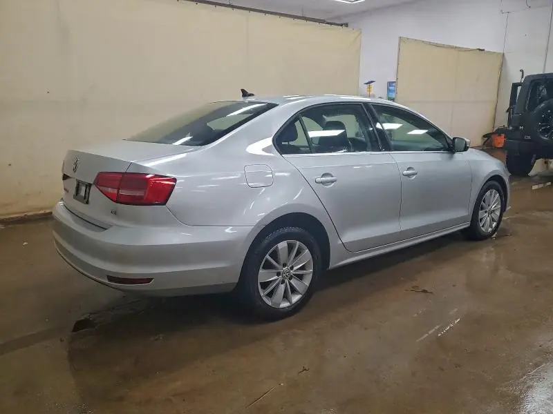 2015 VOLKSWAGEN JETTA SE  