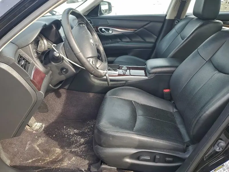 2018 INFINITI Q70L 3.7 LUXE  