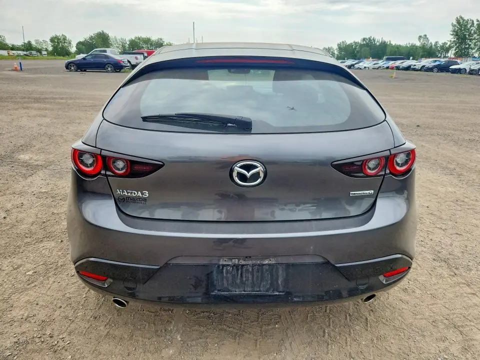 2025 MAZDA 3 PREFERRED  