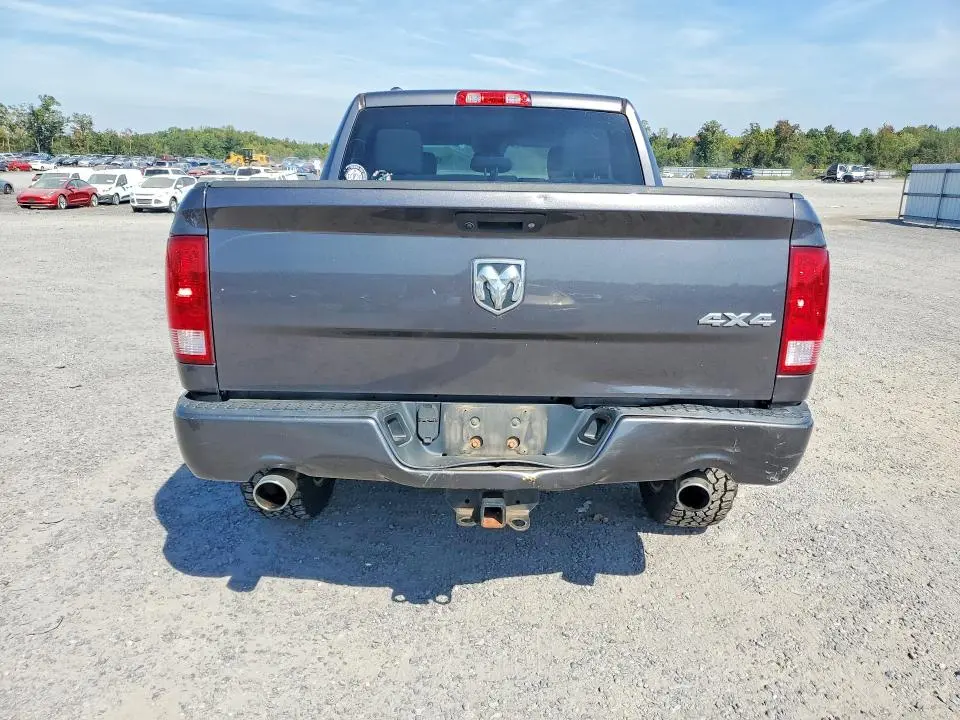 2017 RAM 1500 ST  
