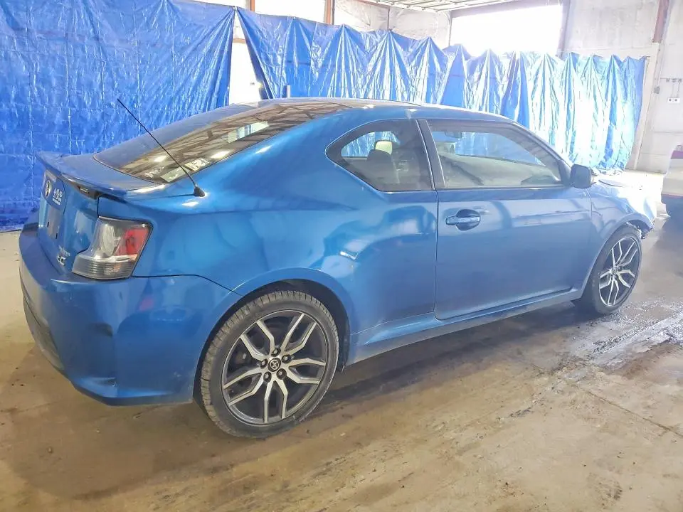 2015 TOYOTA SCION   