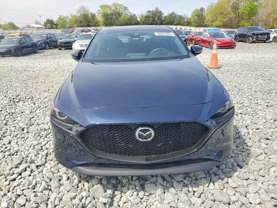 2019 MAZDA 3 PREMIUM  