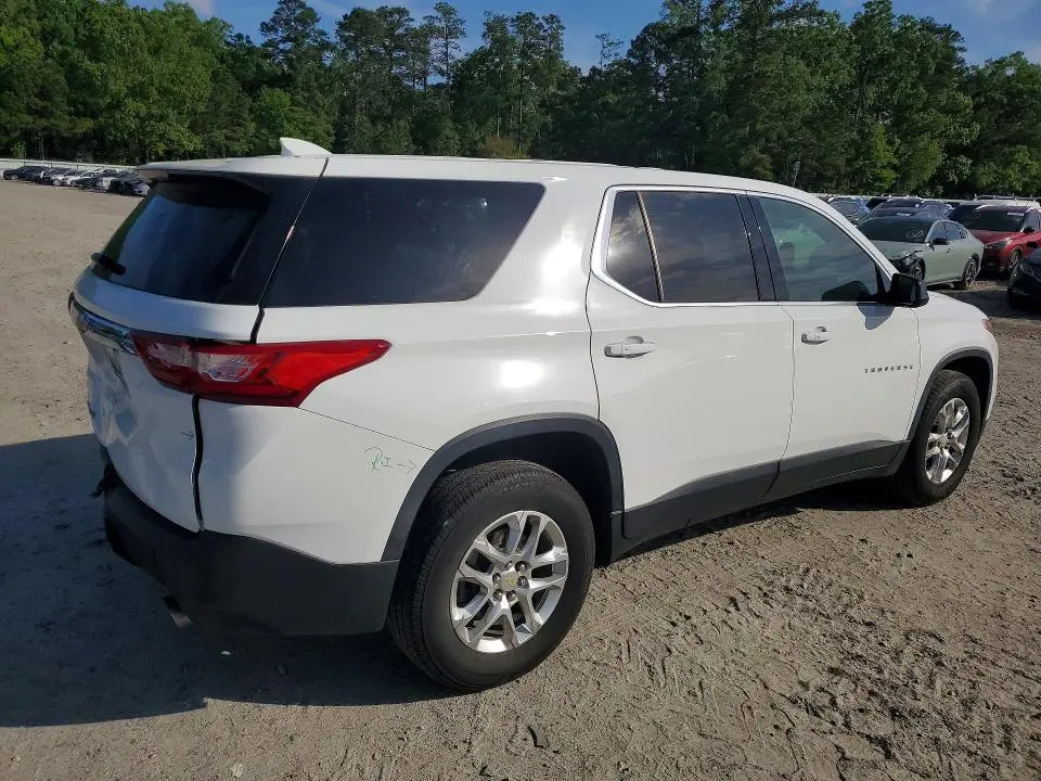 2019 CHEVROLET TRAVERSE LS  