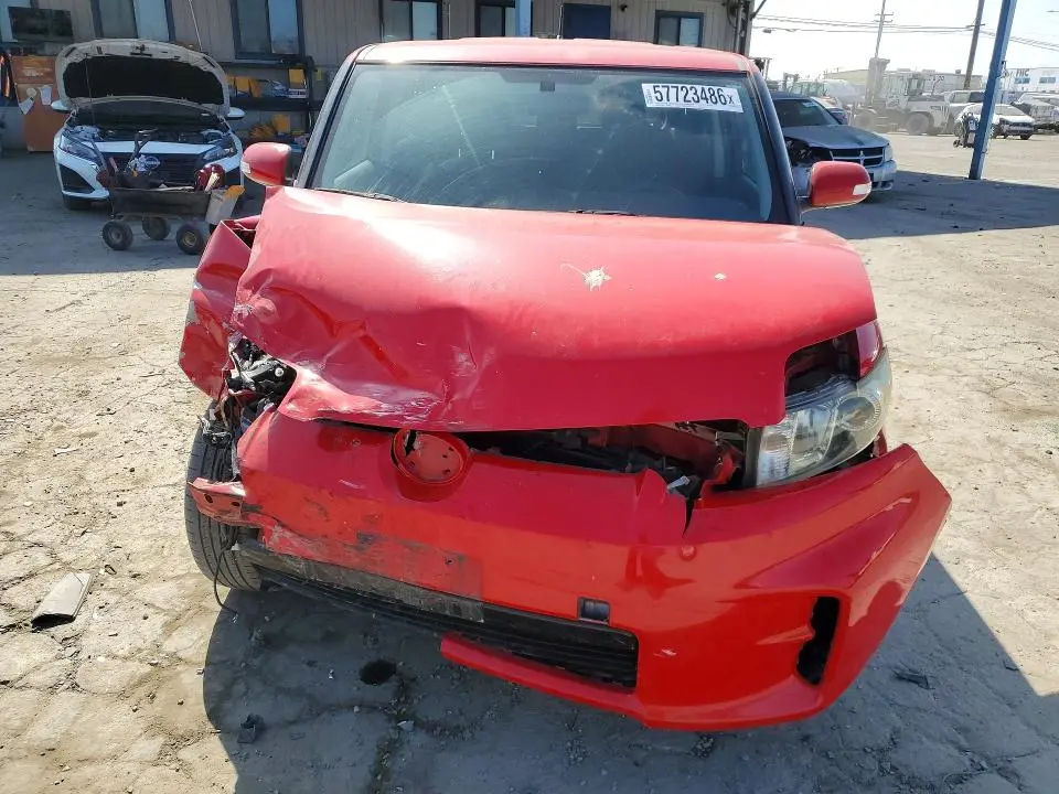 2013 SCION XB   