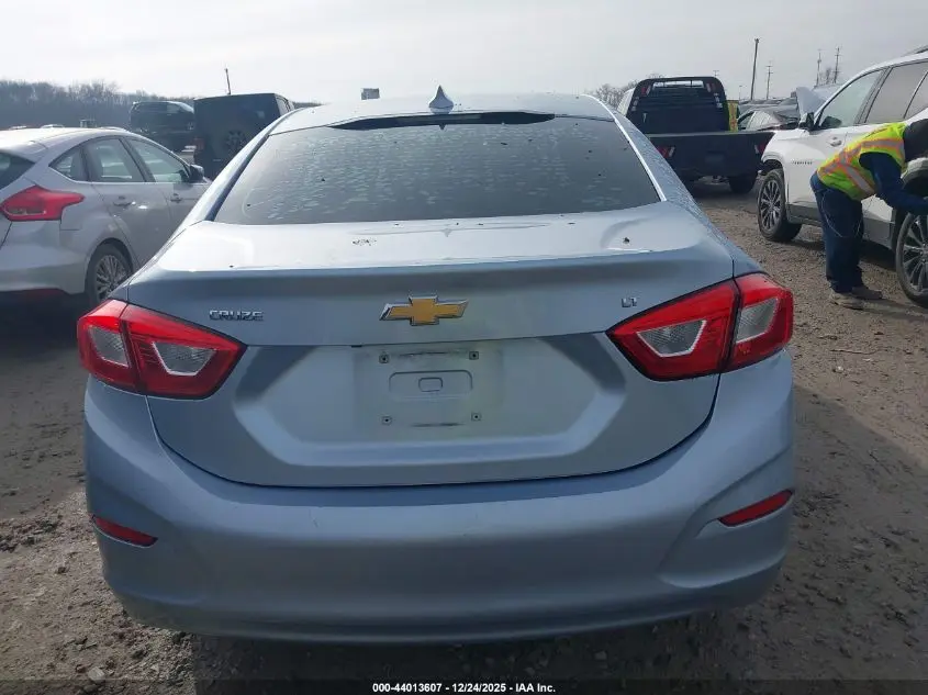 2018 CHEVROLET CRUZE LT AUTO