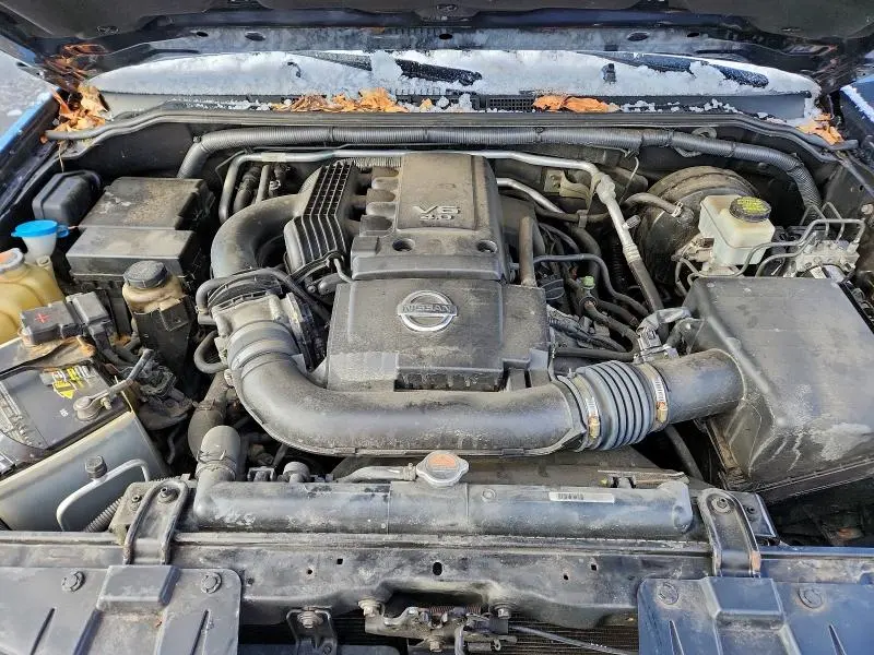 2013 NISSAN FRONTIER S  