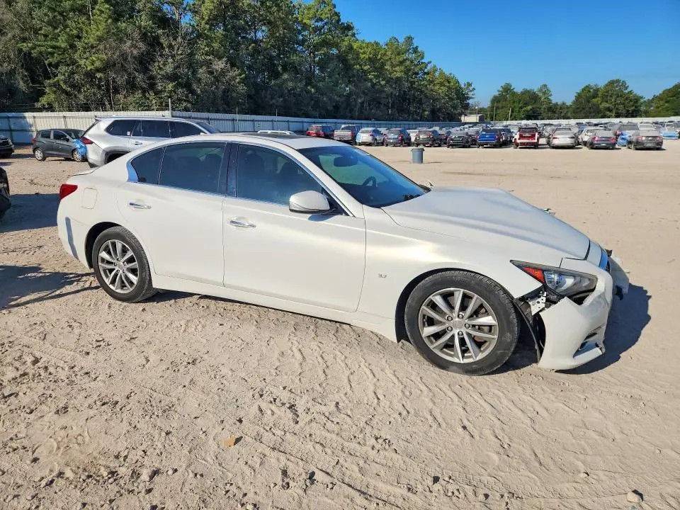 2015 INFINITI Q50 PREMIUM  