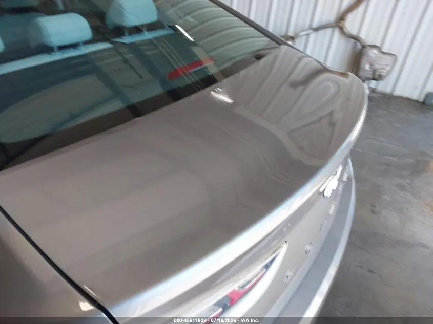 2018 HYUNDAI SONATA HYBRID SE