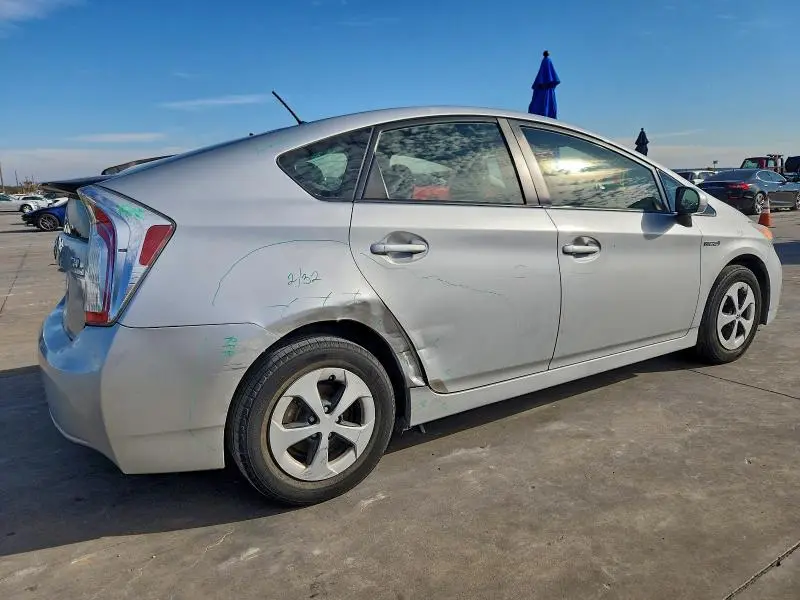 2013 TOYOTA PRIUS   