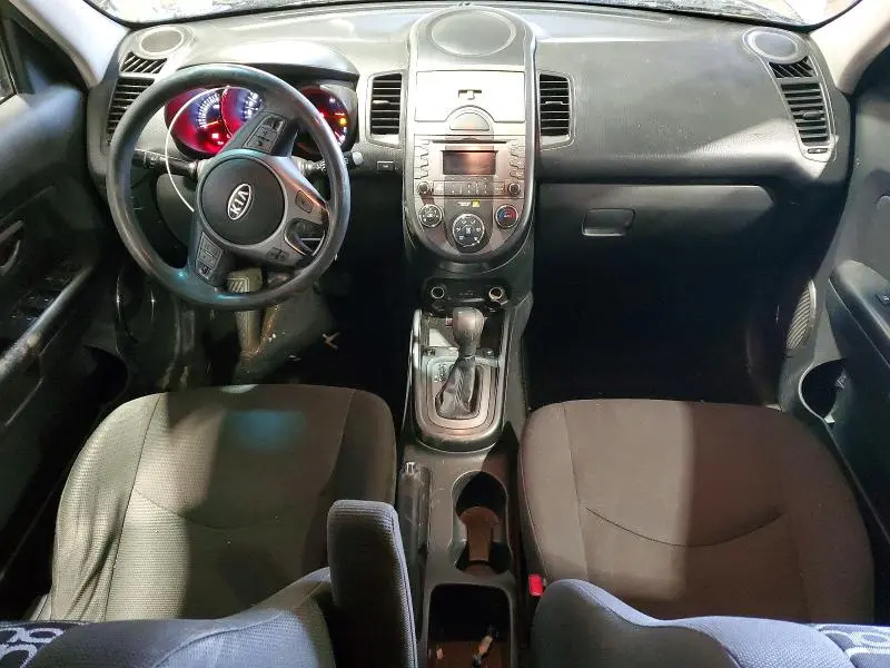 2011 KIA SOUL +  