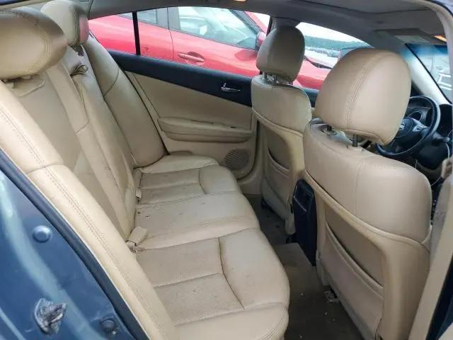 2010 NISSAN MAXIMA S  