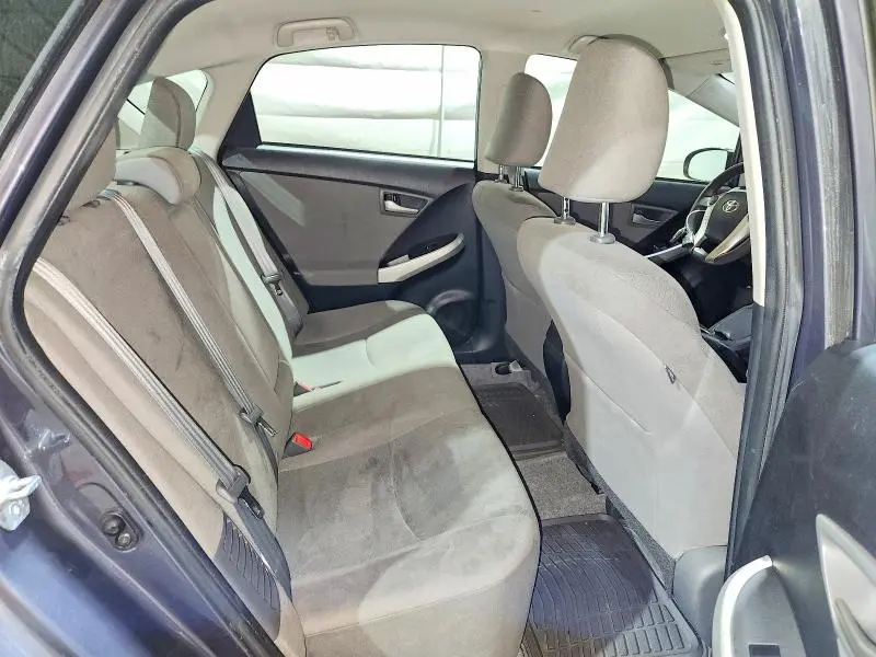 2015 TOYOTA PRIUS TWO  