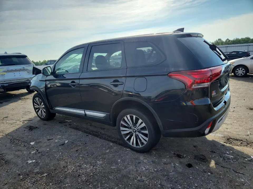 2019 MITSUBISHI OUTLANDER SE  