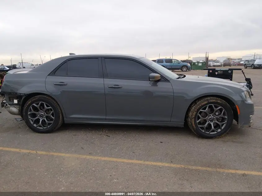 2017 CHRYSLER 300  