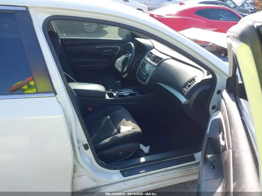 2017 NISSAN ALTIMA 2.5 SR