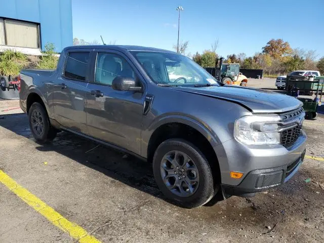 2024 FORD MAVERICK XLT  