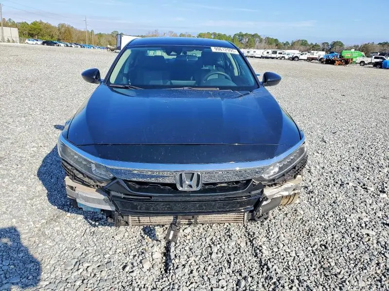 2018 HONDA ACCORD LX  