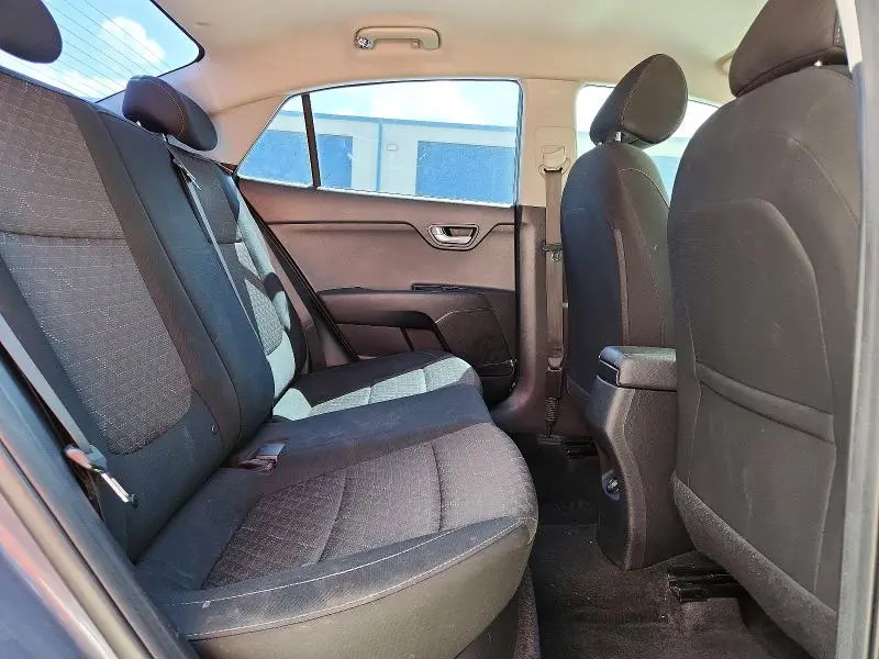2019 KIA RIO S  