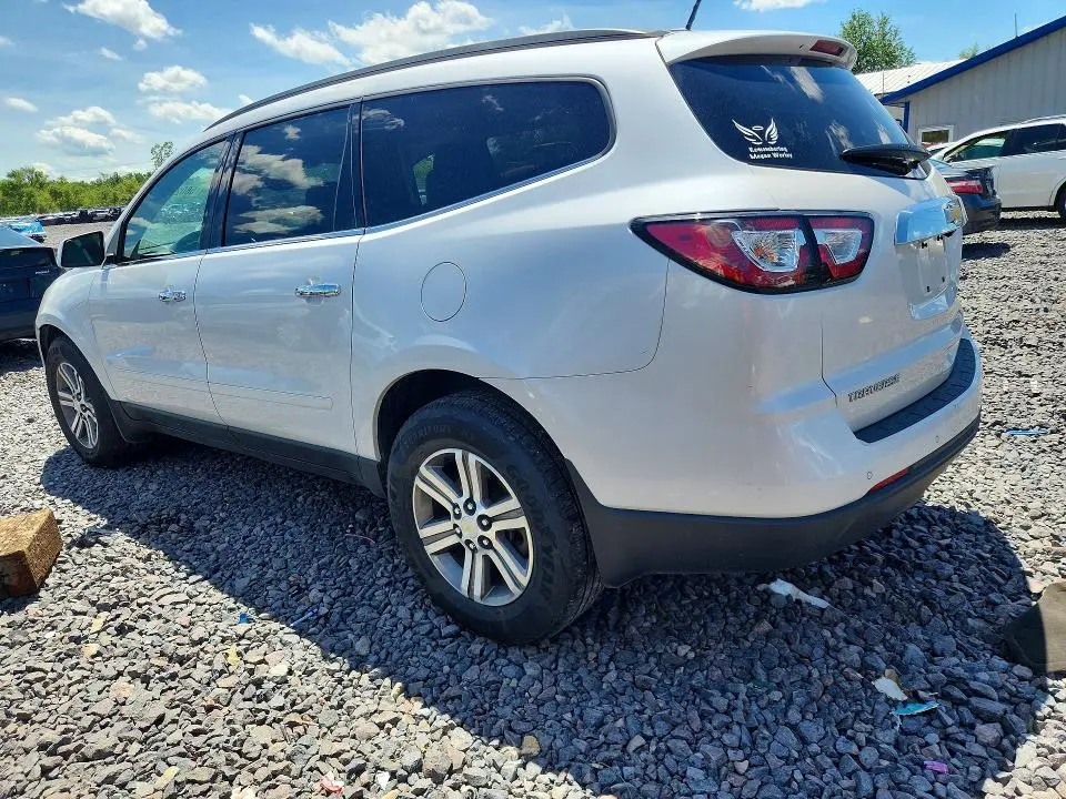 2017 CHEVROLET TRAVERSE LT  