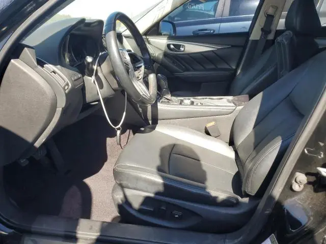 2019 INFINITI Q50 LUXE  