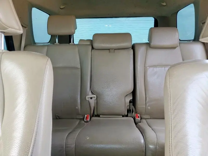 2010 TOYOTA 4RUNNER SR5  