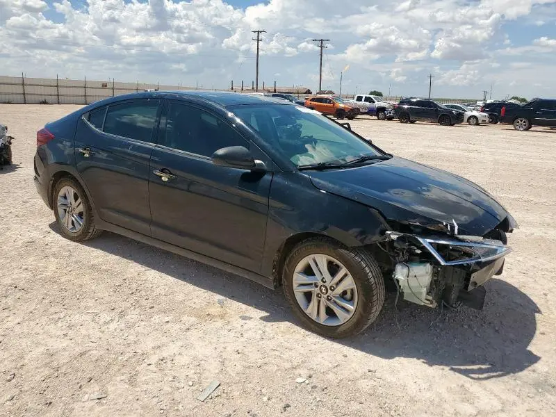 2019 HYUNDAI ELANTRA SEL  