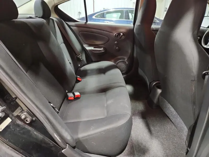 2015 NISSAN VERSA S  