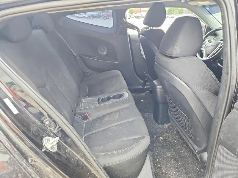 2016 HYUNDAI VELOSTER BASE  