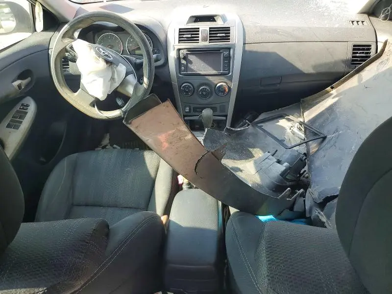 2013 TOYOTA COROLLA S  